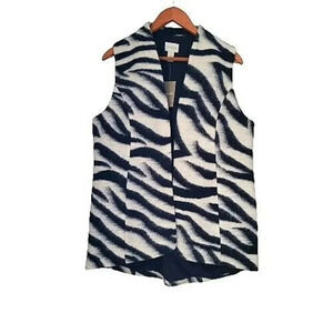 Chicos Women Size 2 Wool Blend Fuzzy  Animal Print  Black & White Vest Sleeveles